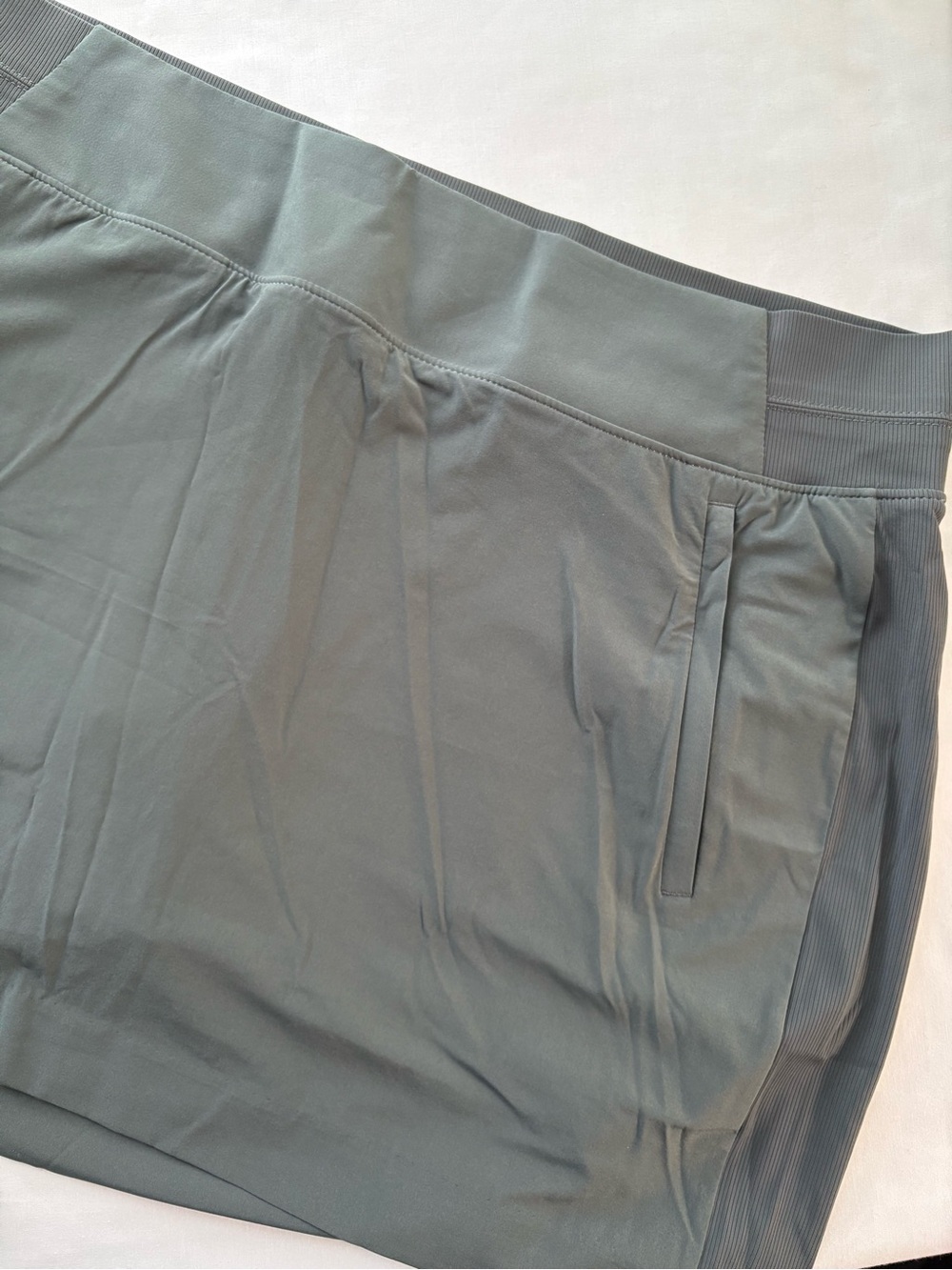 Athleta Brooklyn Mid Rise Skort 16" Mountain Olive Green Women’s Plus Size 20